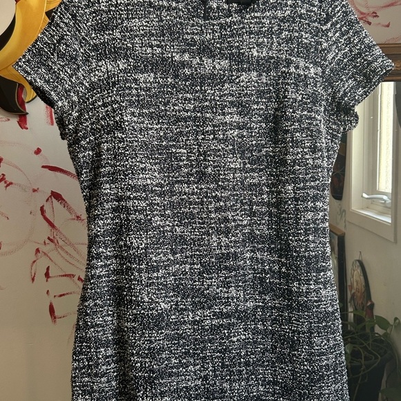 5/$20  Blue Gray and White Tweed Dress - Picture 4 of 16